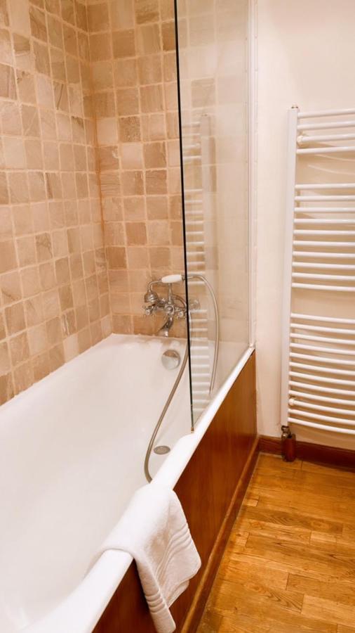 L'Auberge Du Presbytere 赛尼翁 外观 照片